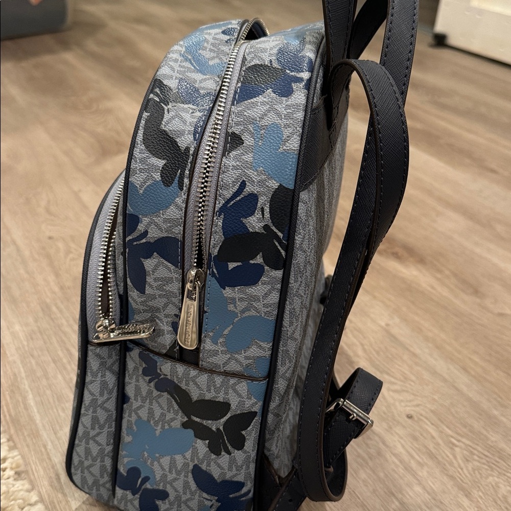 Michael Kors Navy Abbey Butterfly Small Backpack - Picture 3 of 7